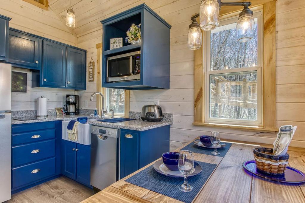 Chasing Fireflies Treehouse, 1089 Of Free Attraction Tickets For Each Paid Day, Dollywood And More! เซอเวียร์วีล ภายนอก รูปภาพ